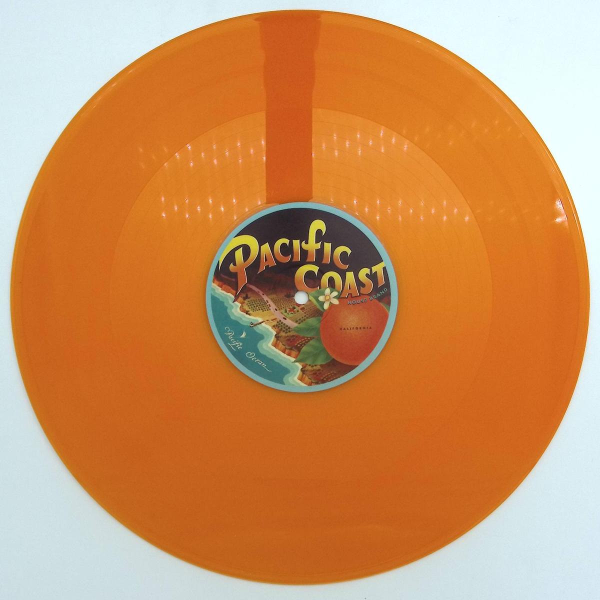 The Coastal — Bring Down The Walls — Copertina
